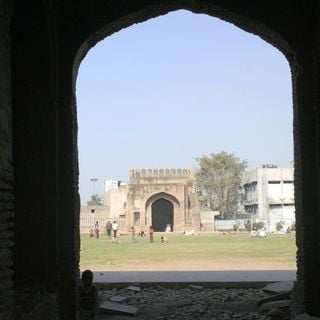 Badli-Ki-Sarai gateways