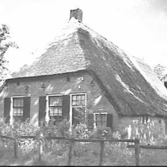 Boerderij met zijbaander