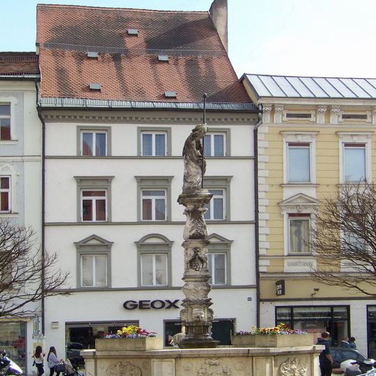 Ludwigsplatz 26