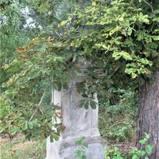 Kříž za domem 16 v Dobranově