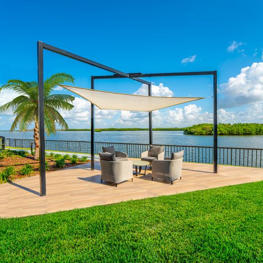 Doubletree Tampa Rocky Point Waterfront
