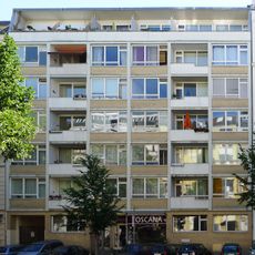 Mietshaus, Laden Schlüterstraße 64